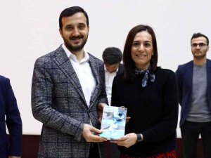 Bağcılar’da Öğrenciler Her Gün Yaşı Kadar Kitap Sayfası Okuyacak