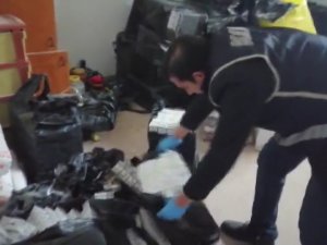 Konya’da Yüz Binlerce Lira Değerinde Kaçak Sigara Ele Geçirildi