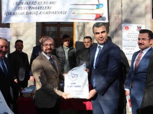 Müftülükten Cezaevlerine Kitap Desteği