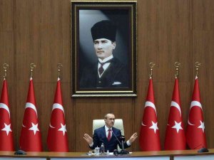 Kocaeli Valisi Seddar Yavuz: “Spor Sahalarında Alkollü Adamın İşi Yok”