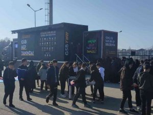 Gençlik Ve Spor Bakanlığı’nın Tırı Gölbaşı’nda Gençlerle Buluştu