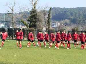 U18 Milli Takımı Riva’da Hazırlıklarına Başladı