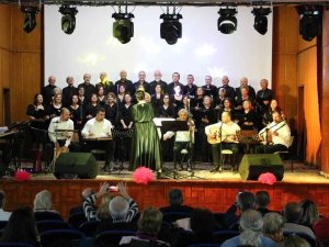 Edirne’de "Şarkılar Bizi Söyler Biz De Şarkı Söyleriz" Konseri Yoğun İlgi Gördü