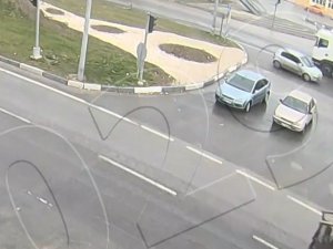 Aşırı Hız Ve Dikkatsizlik Kazalara Davetiye Çıkarttı