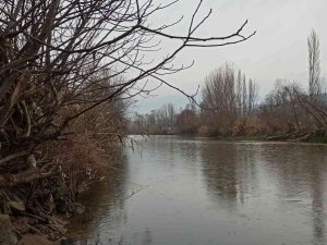 Sakarya Nehri’nden Seyrine Doyumsuz Kış Manzaraları