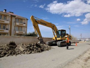 Vaski̇ 2022 Yılında 13 İlçeye 173 Milyon Tl’lik Alt Yapı Yatırım Yaptı