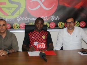 Kongolu Cedric Mongongu Eskişehirspor’da