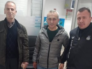 Duyarlı Vatandaş, Bulduğu Para Dolu Cüzdanı Sahibine Ulaştırdı