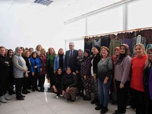 Esen: Üretimi Ve Üreteni Destekliyoruz