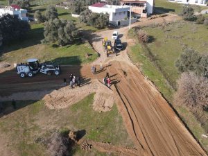Nazilli Pınarbaşı’nda Yol Çalışmaları Sürüyor