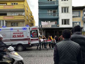 Akhisar’da Eşini Vurup Kaçan Şahıs Teslim Oldu