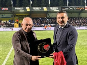 Tff Başkanı Büyükekşi Ve Beraberindeki Heyet, Westerlo - Genk Maçını İzledi