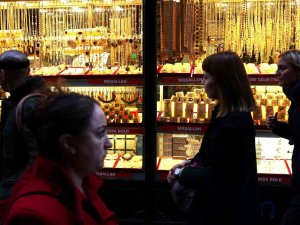 Ons Altın 9 Ayın Zirvesinde