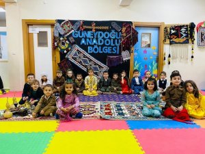 Minik Öğrenciler Güneydoğu Anadolu Kültürünü Okullarında Yaşattı