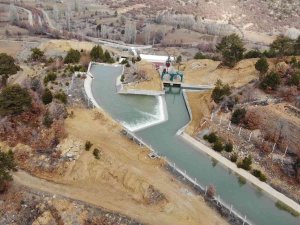 Gembos’un Akan Suyundan Hem Göl Beslenecek Hem De Elektrik Üretilecek