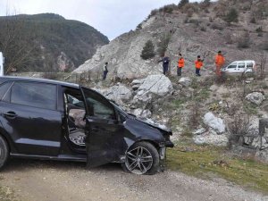 Yoldan Çıkan Otomobil Devrildi: 1 Yaralı