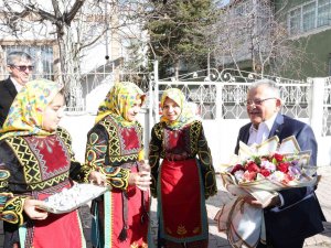 Başkan Büyükkılıç, 3,5 Milyon Tl’lik Eğitim Ve Spor Yatırımının Açılışını Yaptı