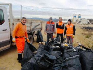 Bilinçsizce Atılanları Topladılar, Poşet Poşet Çöp Çıktı