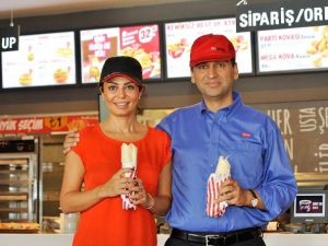 Kfc Türkiye’deki 100’üncü Restoranını Açtı