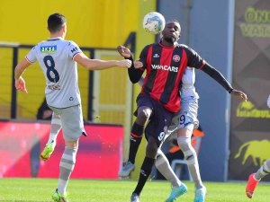 Ziraat Türkiye Kupası: Fatih Karagümrük: 0 - Medipol Başakşehir: 0 (İ̇lk Yarı)