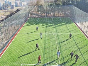 Esentepe’de Gençler Semt Sahasına Kavuştu