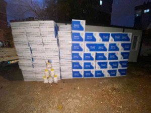Antalya’da Yüklü Miktarda Gümrük Kaçağı Makaron Ele Geçirildi