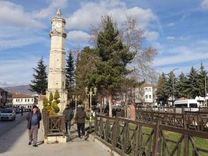 Tokat’ta Bir Tarafta Bahar Havası, Bir Tarafta Kış