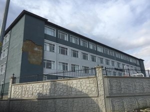 Okulda Facianın Eşiğinden Dönüldü