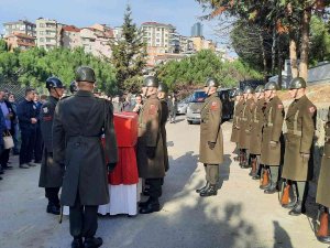Emekli Korgeneral Hasan Kundakçı Toprağa Verildi