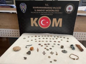 Satmaya Çalıştığı Tarihi Eserlerle Yakalandı