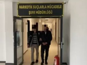 Polisten Uyuşturucu Tacirlerine Operasyon