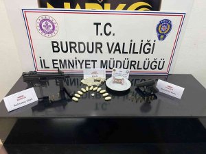Burdur’da Uyuşturucu Operasyonunda 3 Tutuklama