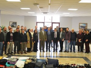Askıda Giysiler Dpü Giysibank’a Teslim Edildi