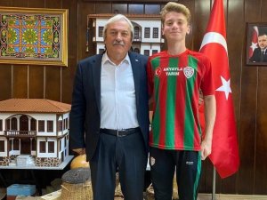 Futbolcu Görkem Yavuz U14 Milli Takımına Seçildi