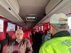 Yolculara Emniyet Kemerinin Önemi Anlatıldı