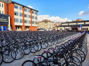 Gaziantep’te 7 Okulun Öğretmenlerine Bisiklet Dağıtımı