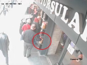Turşu Hırsızı Kamerada