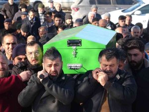 Çok İstediği Kutsal Toprakları Gördü, Dönüş Yolunda Uçakta Kalbi Durdu