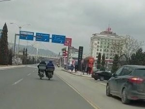 Elazığ’da Kuryelerin Tehlikeli Yolculuğu
