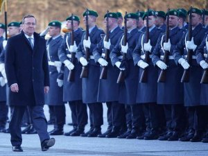 Almanya’nın Savunma Bakanı Pistorius, Yemin Ederek Göreve Başladı