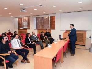 İ̇i̇bf’den “Tavsiyelerin Davranış Üzerindeki Etkisi” Semineri