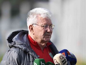 İ̇smail Ertekin: "Bursaspor İlk Yarıdan Daha İyi Olacak"