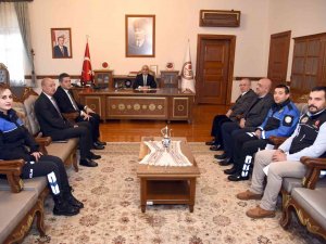 Bu Projeyle 25 Bin Öğrenci Uyuşturucu Maddeden Uzak Tutulacak