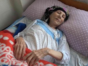 Batmanlı Gülsüm Nine, 80 Yıldır Kimliksiz Yaşıyor