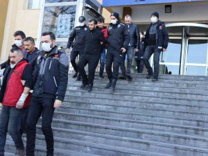 Narkotik Ekipleri Uyuşturucu Tacirlerine Göz Açtırmıyor: 8 Gözaltı