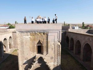 Başkan Büyükkılıç, 16 İ̇lçeyi Hizmetle Buluşturdu