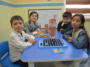 Dereyalak İ̇lkokulu Köy Yaşam Merkezi Etkinlik Sınıfı Öğrencilerin Hizmetine Sunuldu