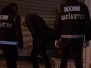 Gaziantep’te 1 Ton 12 Litre Etil Alkol Ele Geçirildi