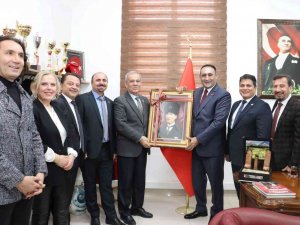 Başkan Yılmaz: "Basın Mensuplarımıza Destek Olmaya Devam Edeceğiz"