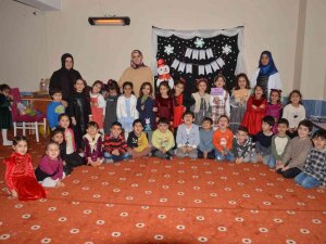 Fatih Camii 4-6 Yaş Kur’an Kursu Öğrencileri Karne Heyecanı Yaşadı